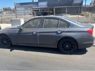 BMW 2013 CAN ONLY BE USED FOR PARTS