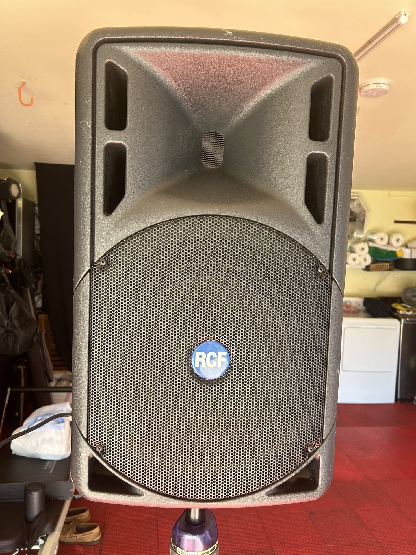 RCF Series ART312A Powered Speaker Made In ๐ฎ๐น $225