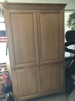Maple Entertainment center