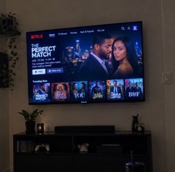 samsung mini led tv 55 inch on wall