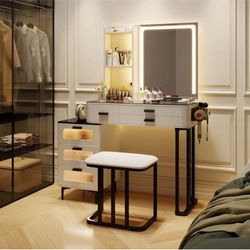 Makeup Vanity 