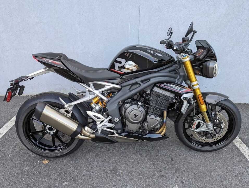 2022 Triumph Speed Triple RS