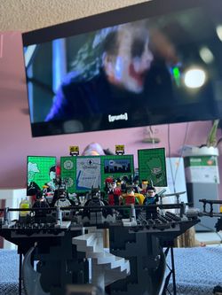 Lego batcave 06