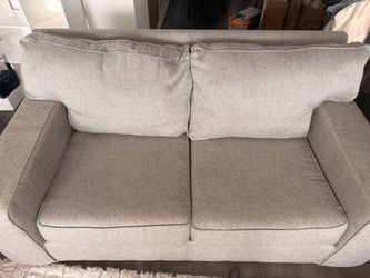 Must Go 6 seater sectional + Love Seat - washable covers