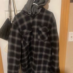 Xl Globe Flannel Removable Hoodie !
