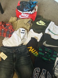 Boys 10-12 clothes and shoes great condition