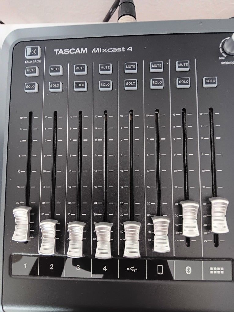 Podcast System, Microphone Musical instruments