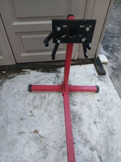 Engine stand, lightly used.