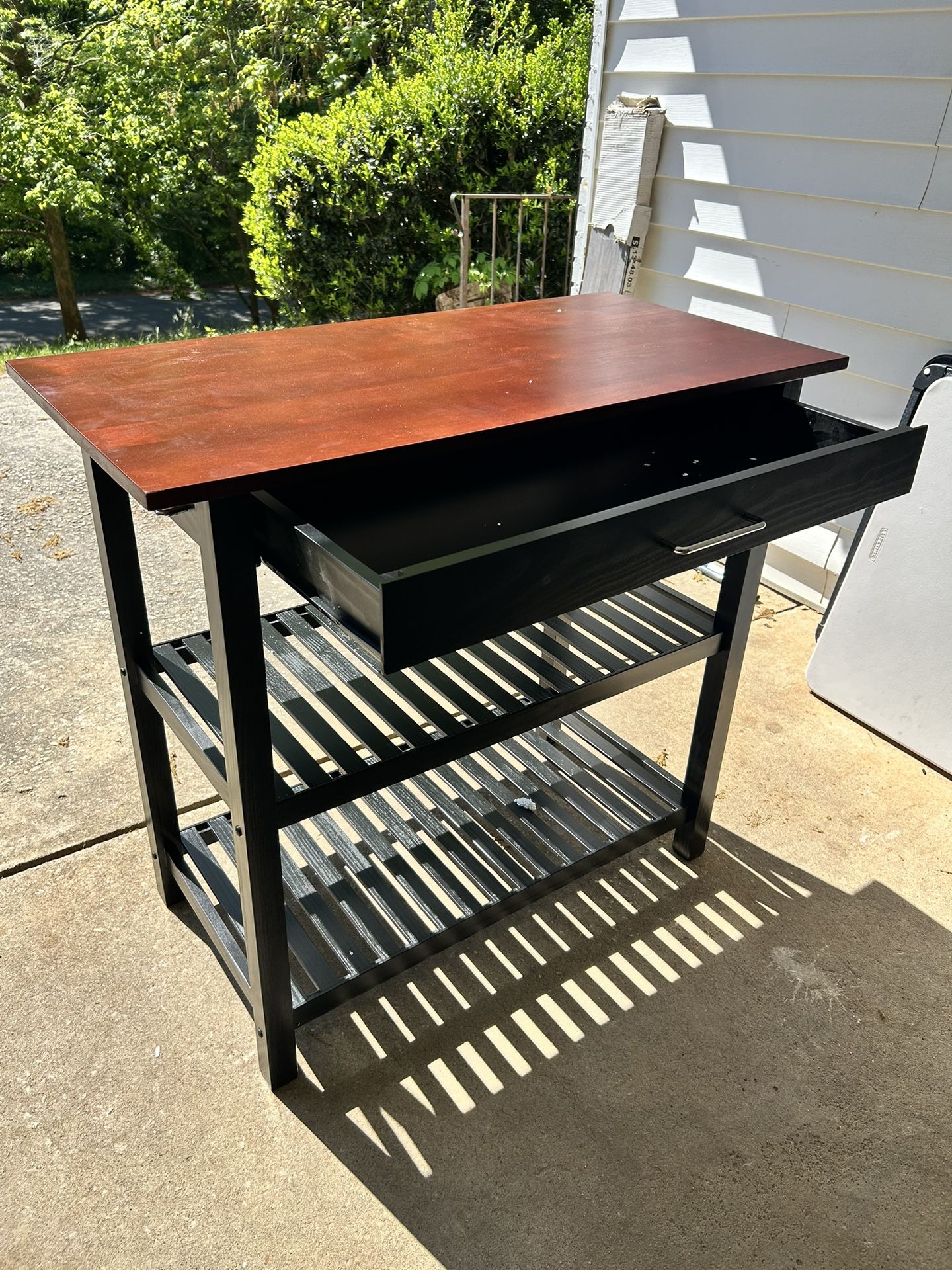 Kitchen island