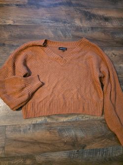 Sweater size L $3