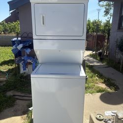 Washer dryer stackable