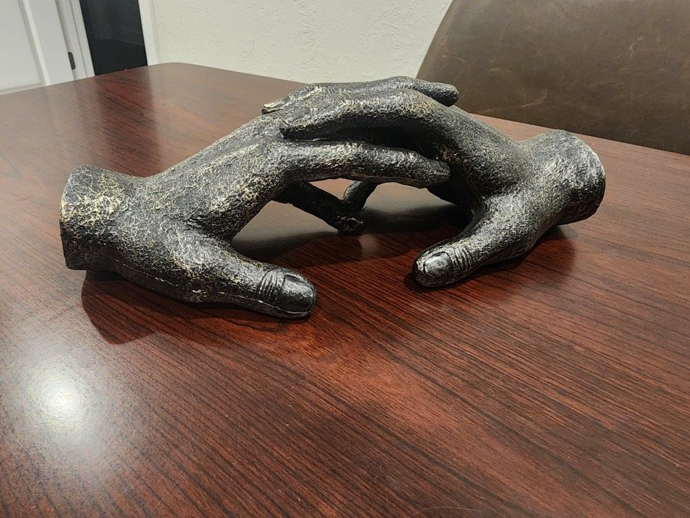Sophisticated Hand Statue