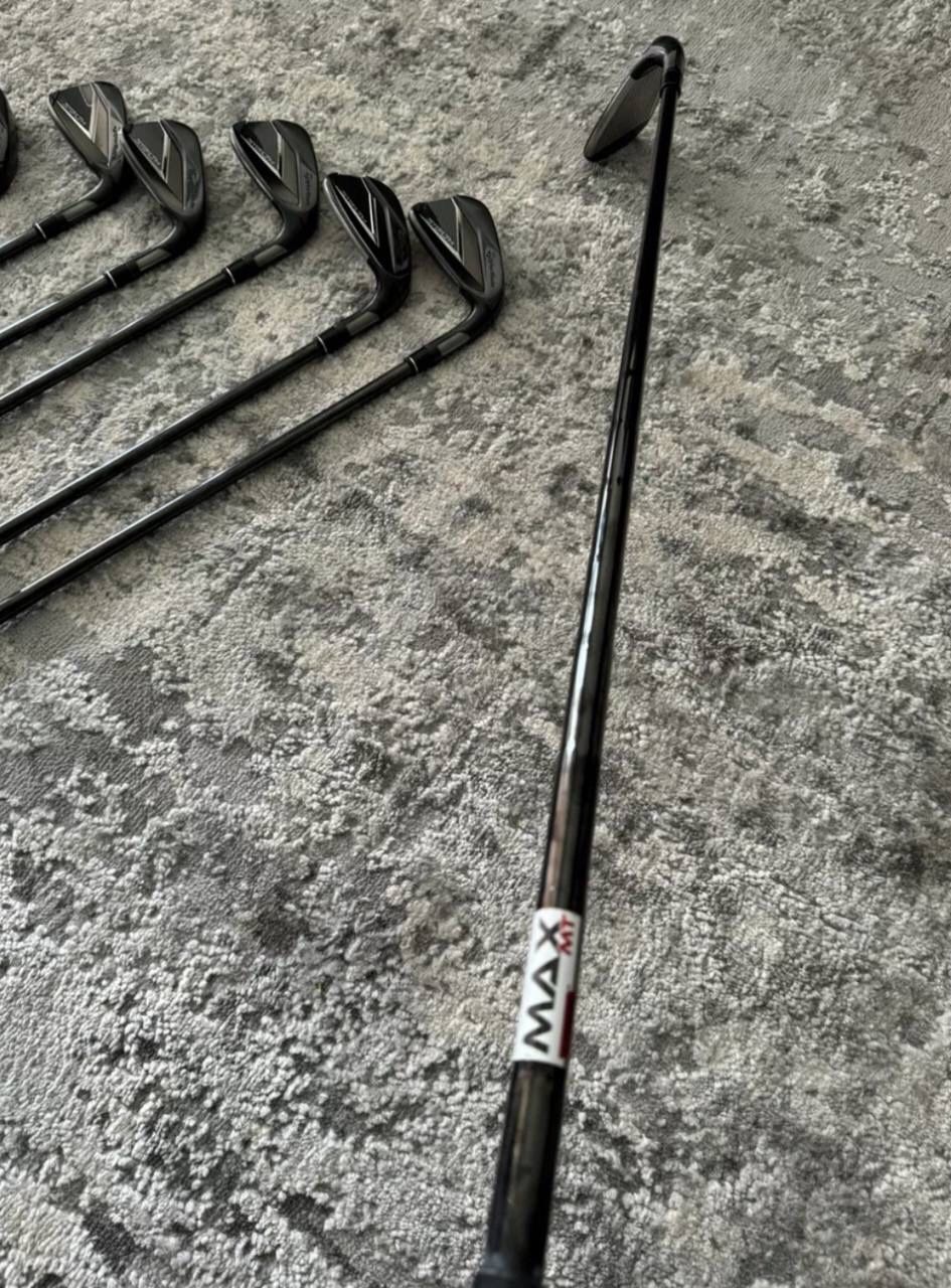 Mint. TaylorMade__ Stealth Iron.