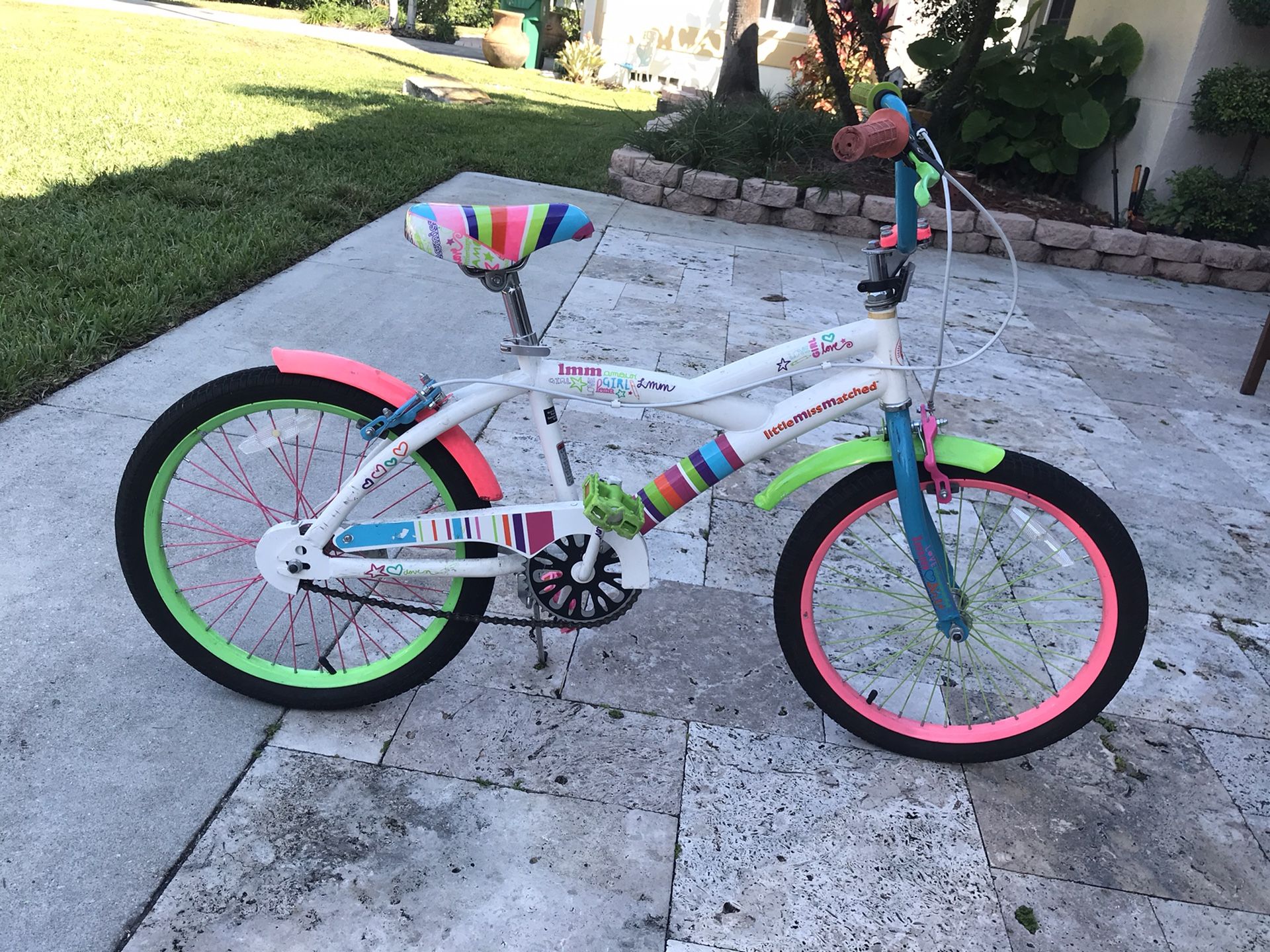 Girls bike