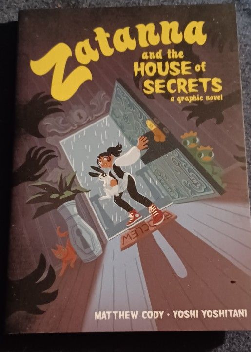 Zatanna And The House Of Secrets Paperback Book Comic Graphic Novel Reading