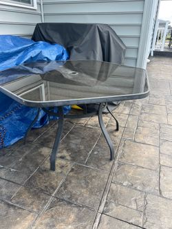 Outdoor table