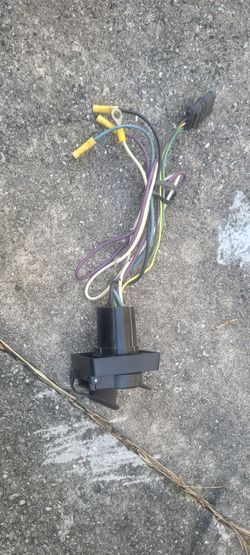 Trailer wiring connector