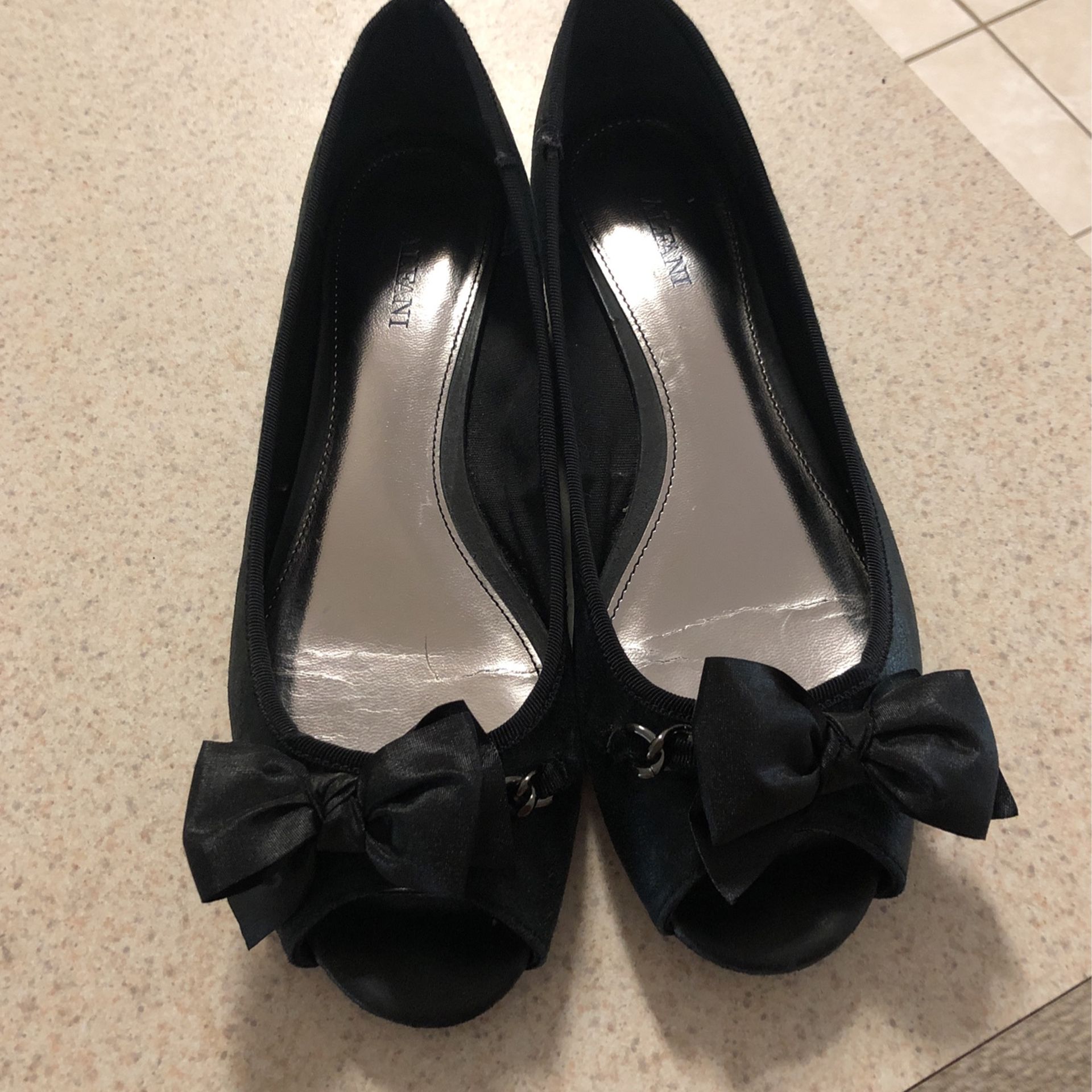 Women's Alfani Flats Suede Black