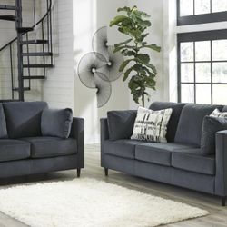 Kennewick Shadow Living Room Set

