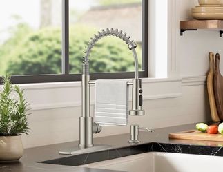 Stainless steel kitchen sink