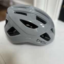 Smith Cycling Helmet size L