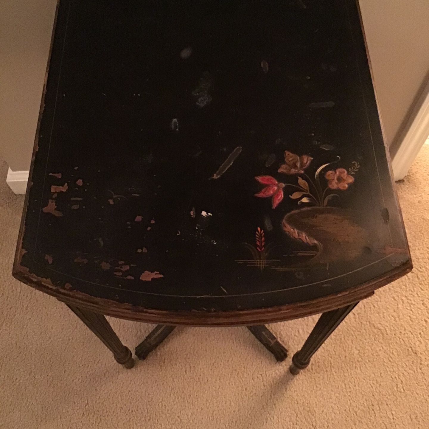 Vintage The Crowning Touch Imperial Grand Rapids Michigan Nesting Tables