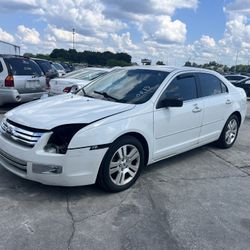 2008 Ford Fusion Sel Complete Car Part Out