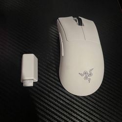 Razor Gaming Mouse Ultra Lightweight 