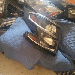 2015-2020 Chevy Tahoe Right Side Headlight 