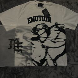 Mixed Emotion Tee Size S