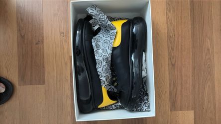 Alexander McQueen Black and yellow size 11.5 /44.5