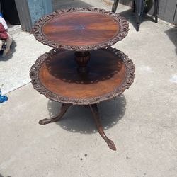 Beautiful 2-tier Vintage Antique Side Table