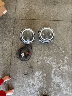 Jeep halo headlights