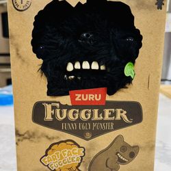 NIB: ZURU Fuggler Fart Face Munch Munch Black Long Monster Plush 9”