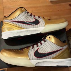 KOBE 4 PROTRO 'GOLD MEDAL