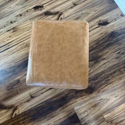 4 Leather Bar Stools 23inches 