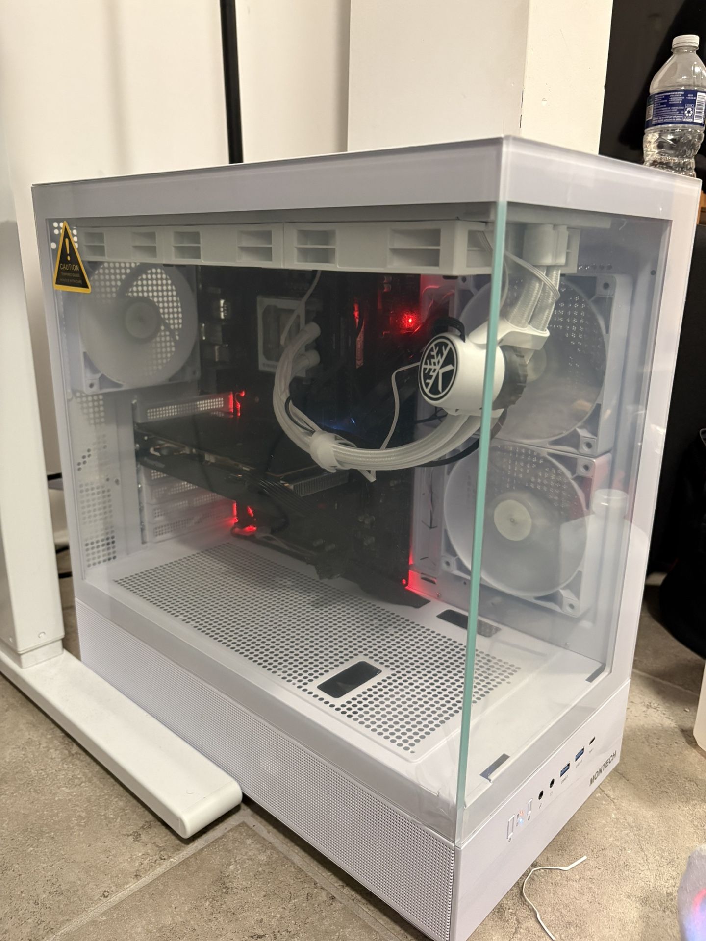 Gaming Pc (willing to negotiate)