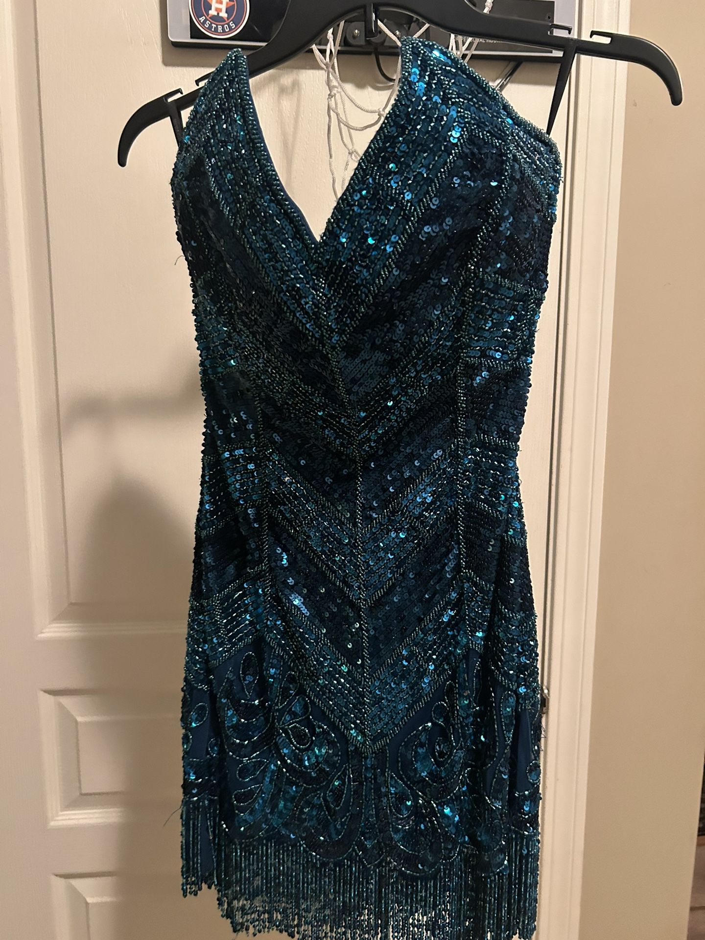 Jovani HOCO Dress Size 6, Mint Condition! Beautiful Detail