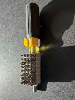 Klein Magnetic Screwdriver with 32 Tamperproof Bits