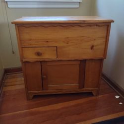 Antique Rustic Pine Dry Sink/Wash Stand