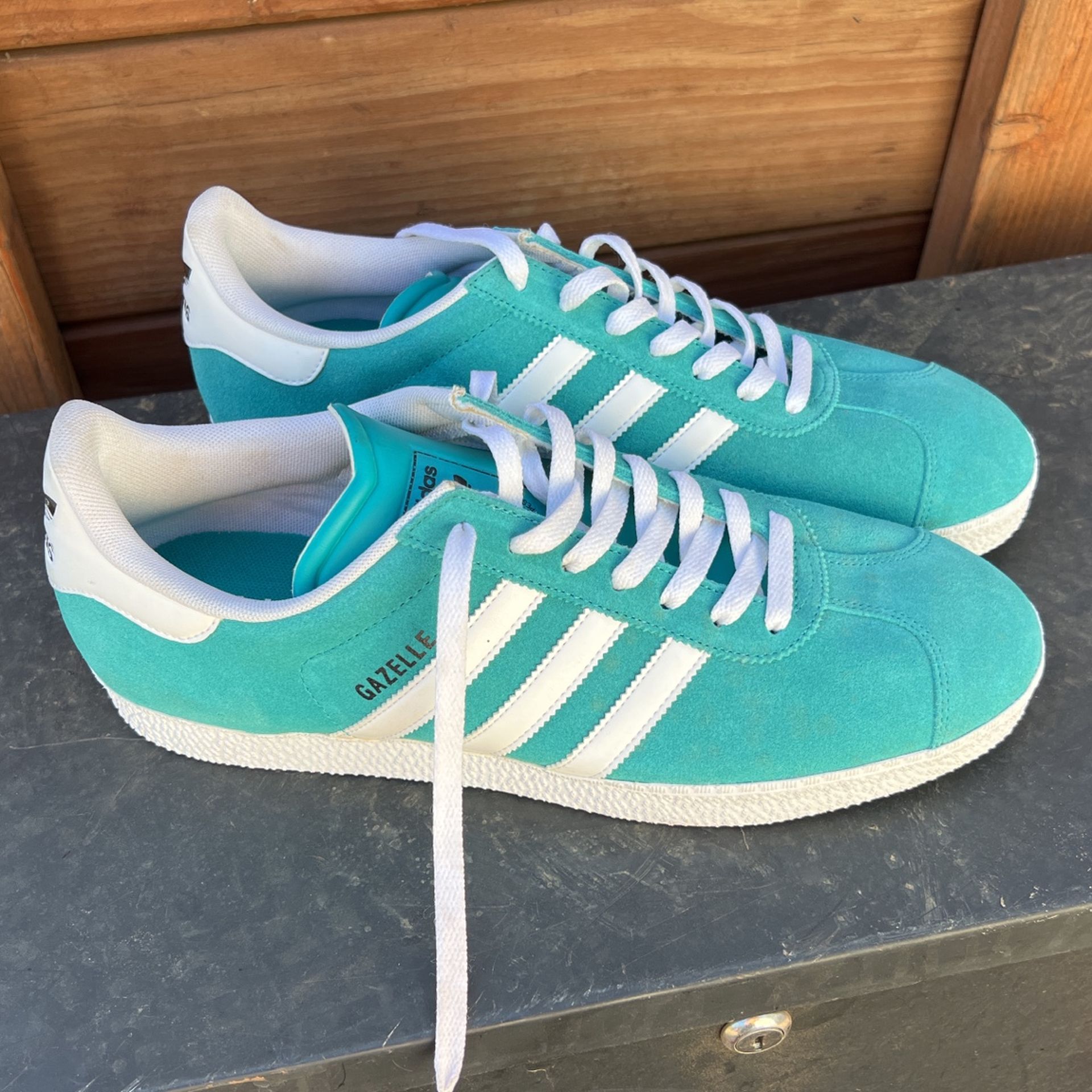 Gazelle Adidas Sneakers