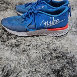 Nike Shoes 