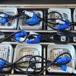8X Wireless Battery Powered Par Light 6x18W RGBWA+UV led uplight Charge Case