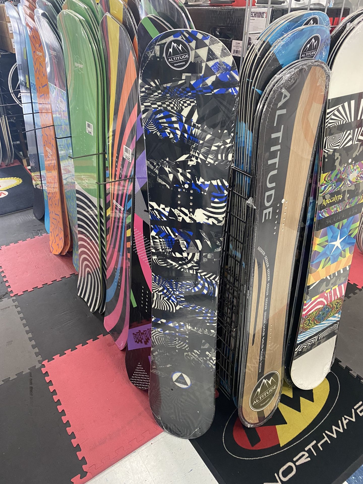 New 151 Snowboard