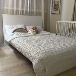 White  bed