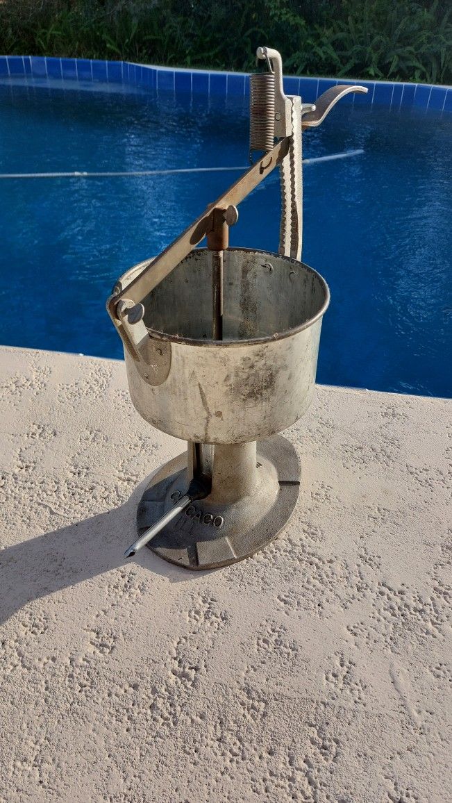Donut Cake Pastry Filler Pump - Vintage Manual EKCO Jelly Doughnut Pump
