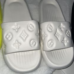 Monogram Slides
