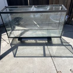 75 Gallon Fish Tank And Stand. 