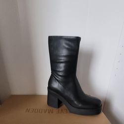 New Steve  Madden Women's Boots