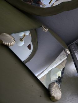 Vanity Mirrored Trinket Tray- Shell Design, 11x8in 